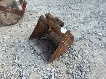 بكت حفار Godet de terrassement - axe 35 mm: صور 2 بكت حفار Godet de terrassement - axe 35 mm: صور 2