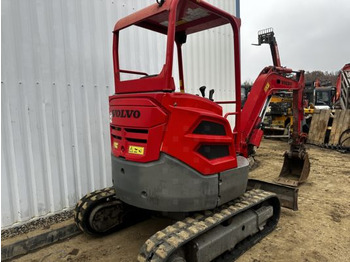 حفارة مصغرة VOLVO ECR25D