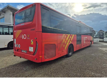 باص النقل بين المدن IVECO Crossway