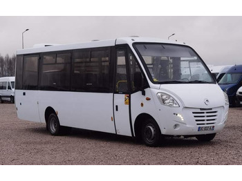 باص النقل بين المدن IVECO Daily