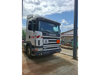 شاحنة جرار SCANIA