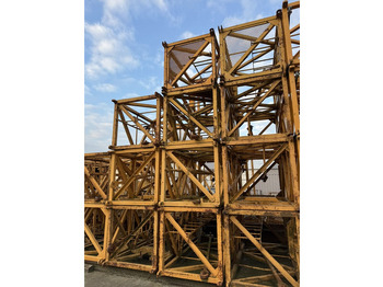 رافعة برجية LIEBHERR