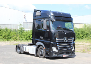 شاحنة جرار MERCEDES-BENZ Actros 1848