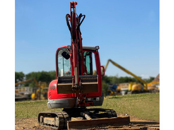 حفارة مصغرة JCB