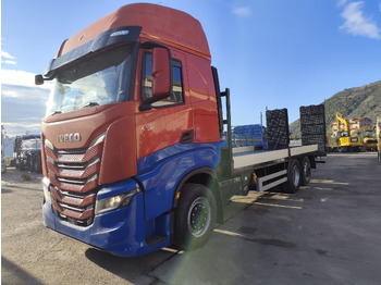 شاحنات مسطحة IVECO S-WAY AS260S48 Y: صور 4 شاحنات مسطحة IVECO S-WAY AS260S48 Y: صور 4