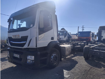 الشاسيه شاحنة IVECO Stralis