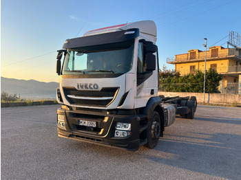 الشاسيه شاحنة IVECO Stralis