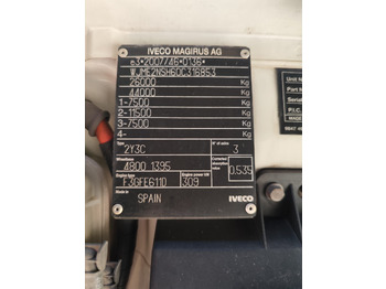 شاحنات مسطحة STRALIS 260S42: صور 4