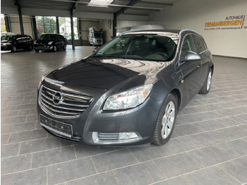 سيارة Opel Insignia A Sports Tourer 150 Jahre Opel AHK: صور 2