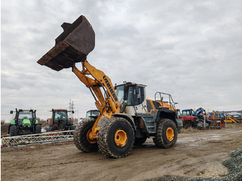 اللودر بعجل LIEBHERR L 576 2plus2