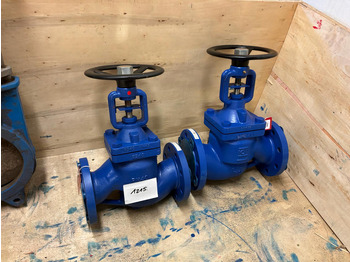 آلات البناء