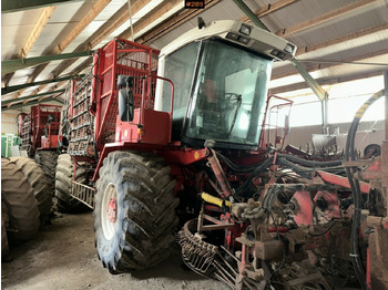 تأجير  Beet Harvester Riecam RBM 300-S Beet Harvester Riecam RBM 300-S: صور 1