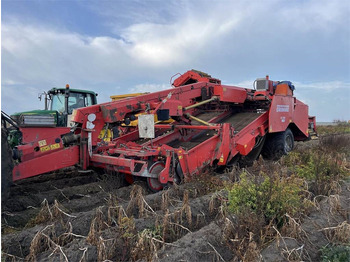 حصادة البطاطس GRIMME