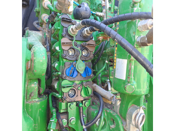 جرار JOHN DEERE 6215R - ASTA AGRIBERTOCCHI: صور 5