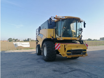 حصادة شاملة NEW HOLLAND CR9000