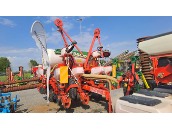 وضع البذور فى خطوط MASCHIO GASPARDO