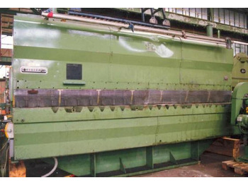 آلة تصنيع المعادن