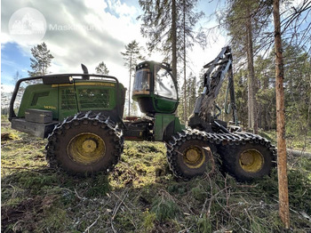 الحصادات JOHN DEERE