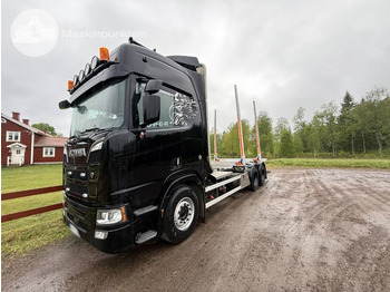 شاحنة قطع الأشجار SCANIA R 580