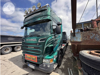 شاحنة جرار SCANIA R 730