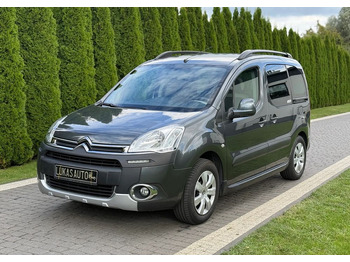 سيارة CITROËN