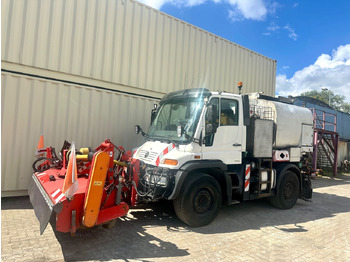 آلة أسفلت UNIMOG U400