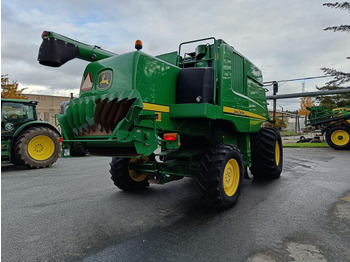 حصادة شاملة John Deere T550: صور 3
