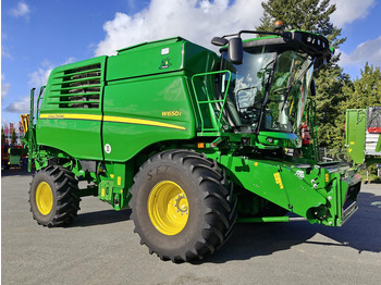 حصادة شاملة JOHN DEERE W650