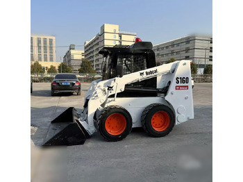 شيول صغير BOBCAT S160