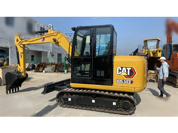 حفارة مصغرة CATERPILLAR 305.5E