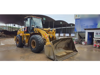 اللودر بعجل CATERPILLAR 950H