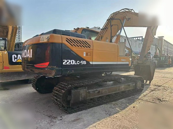 حفارات زحافة HYUNDAI ROBEX 220 LC-9S: صور 3