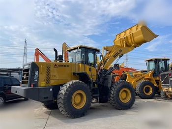 اللودر بعجل SDLG