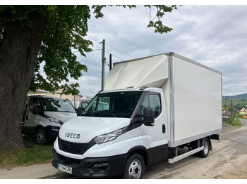 الشاحنات الصغيرة صندوق مغلق IVECO Daily 35c16