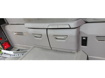 الكابينة والداخلية SCANIA R