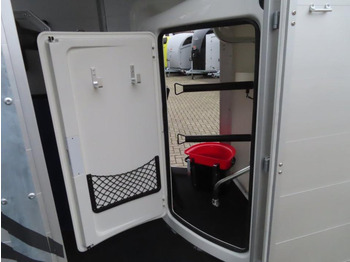 عربة نقل خيل Böckmann, Pferdeanhänger,Portax SKA, WCF, Flügeltür, 100 km/h: صور 5 عربة نقل خيل Böckmann, Pferdeanhänger,Portax SKA, WCF, Flügeltür, 100 km/h: صور 5