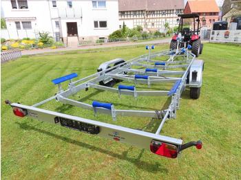 مقطورة القارب BÖCKMANN