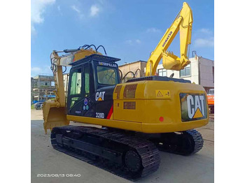حفارة CATERPILLAR 320D