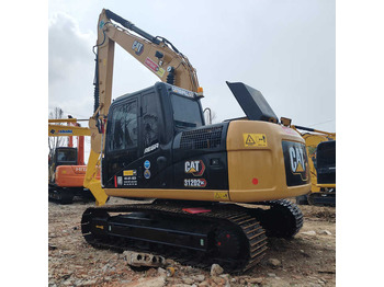 حفارة CATERPILLAR 312D2