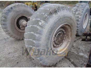 اللودر بعجل