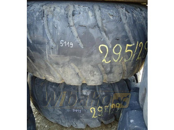 اللودر بعجل