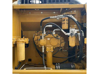 حفارات زحافة CATERPILLAR 329D