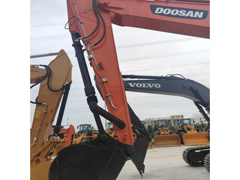 تأجير  Used Digger DOOSAN DX300 Construction Machinery Construction Digger Used DOOSAN DX300 Cheap Excavator [ Copy ] Used Digger DOOSAN DX300 Construction Machinery Construction Digger Used DOOSAN DX300 Cheap Excavator [ Copy ]: صور 5