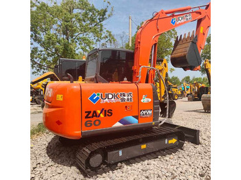 حفارات زحافة HITACHI ZX60