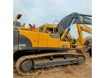 حفارة VOLVO EC210