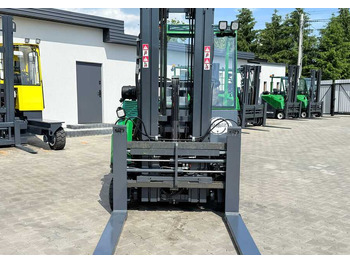 شاحنة المناولة رباعية الاتجاهات Combilift CB2500 / DIESEL / EXTENDABLE FORKS / TRIPLEX / 5500MM / FREE LIFT / SIDE SHIFT / FORK POSITIONER / LIKE NEW: صور 3