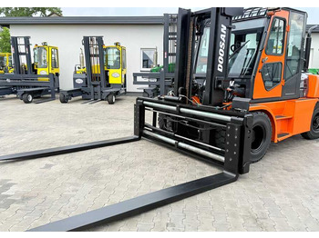 رافعة شوكية ديزل DOOSAN