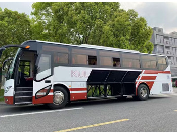 سياحية حافلة