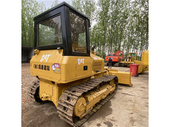 بلدوزر CATERPILLAR D4H
