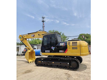 حفارات زحافة CATERPILLAR 320D2